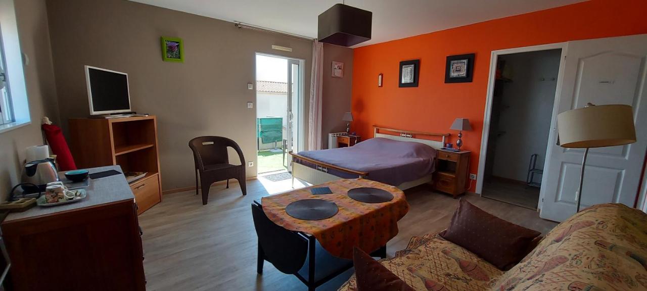 Chambre D'Hote Fleur De Potager Les Sables-dʼOlonne Dış mekan fotoğraf